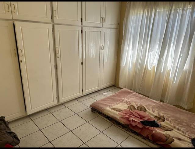 2 BEDROOM PROPERTY TO RENT IN LENASIA SOUTH EXT 4